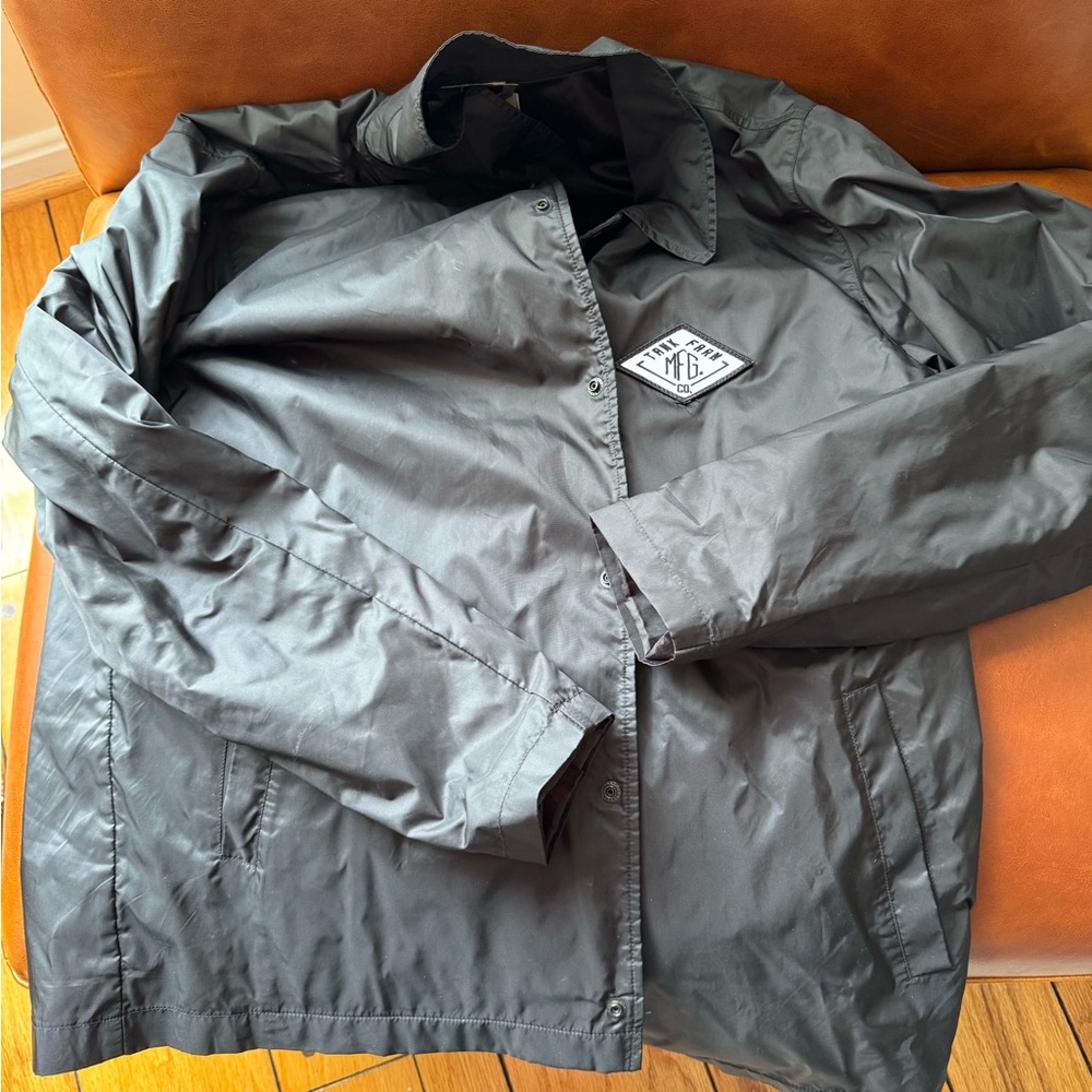 Wind breaker- great condition